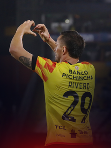 Barcelona vs. Manta FC