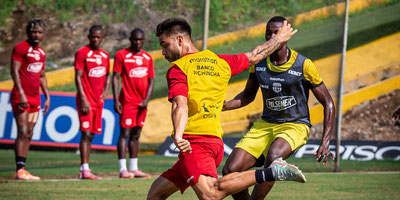 POSIBLE 11 DE BSC FRENTE AUCAS EN LA NOCHE AMARILLA DE LA CAPITAL