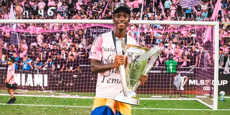 Allen Obando da el salto al fútbol español