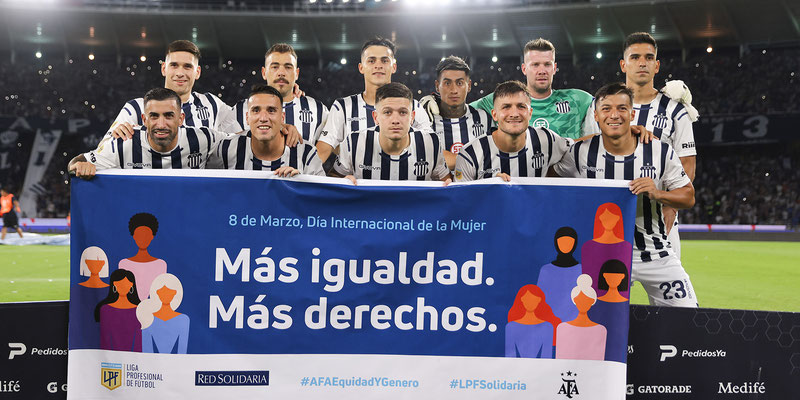 Alan Franco titular en la derrota de Talleres