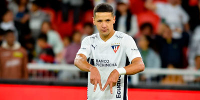 “Nadie habló con nosotros”: agente de Álex Arce aclara versión que lo acerca a Barcelona