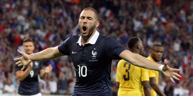 Karim Benzema regresaría a la selección francesa