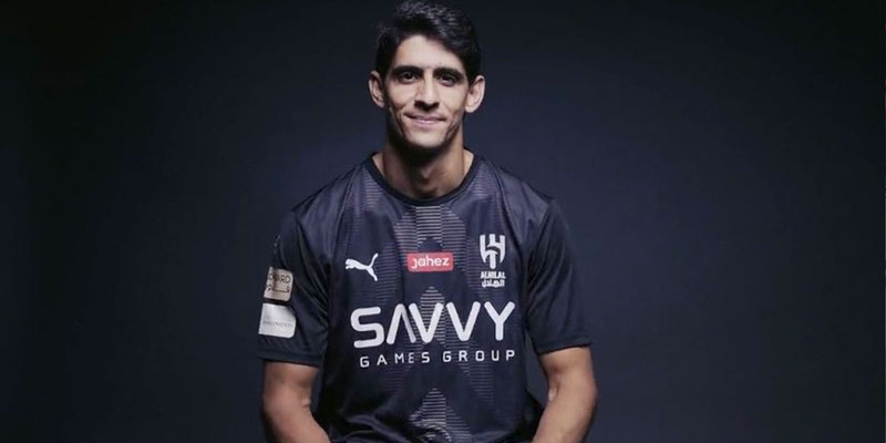 Tras perder la Supercopa de Europa, Bono fichó por el Al-Hilal