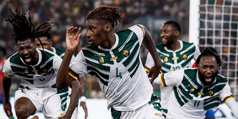 Agónica clasificación de Camerún