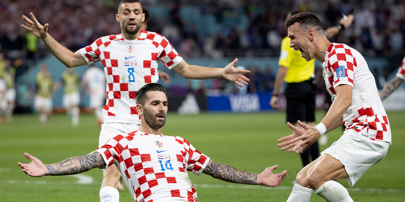 Croacia goleó a Canadá, y se apoderó de la punta del Grupo F