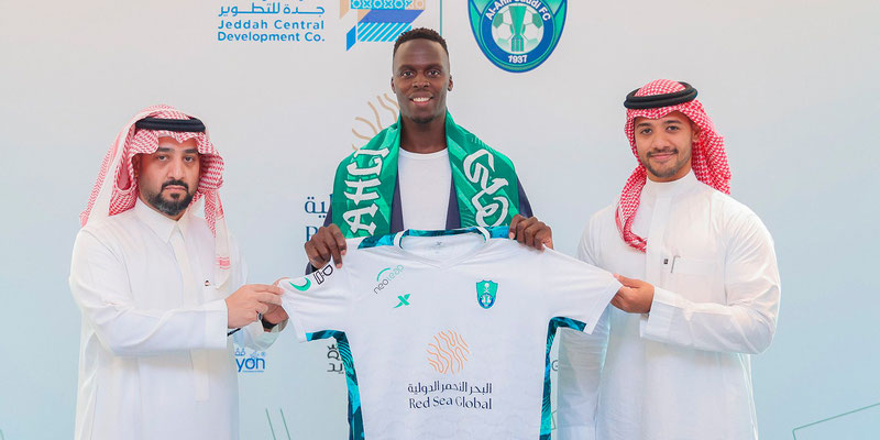 Oficial: Édouard Mendy es nuevo jugador del Al-Ahli