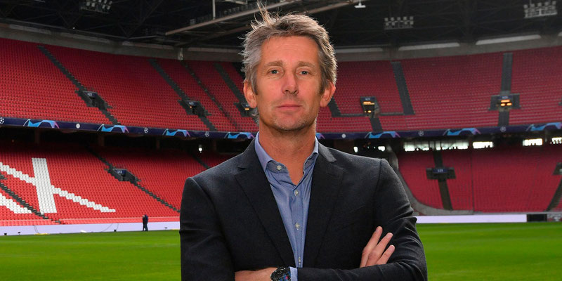 Van Der Sar está internado en terapia intensiva y estable