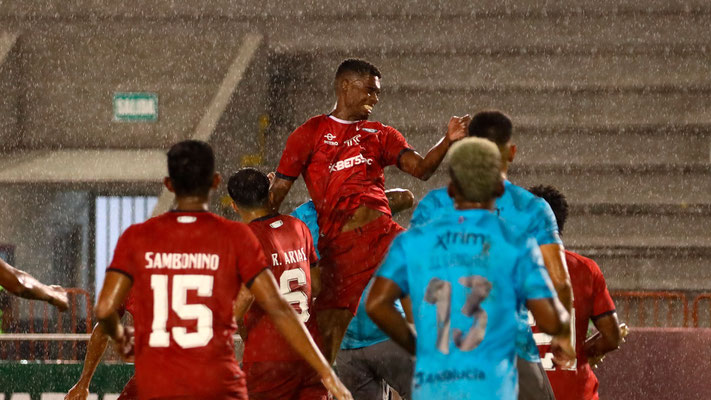 Emelec pierde ante Guayaquil City por la Serie Pacifico