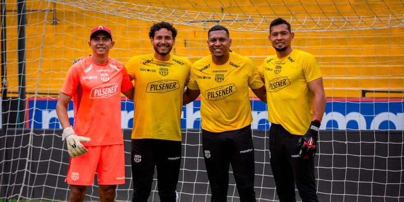 Barcelona SC alista una Noche Amarilla histórica con tributo a Máximo Banguera