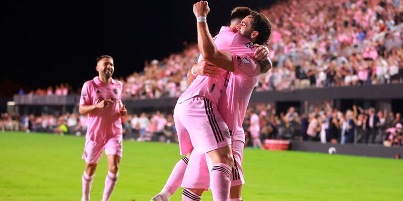 LEONARDO CAMPANA ASISTIDO POR MESSI, YA NO ES CASUALIDAD