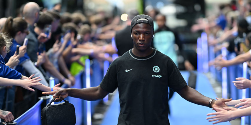 Moisés Caicedo ilusiona a Liga: “Sueño con jugar en el REY DE COPAS”