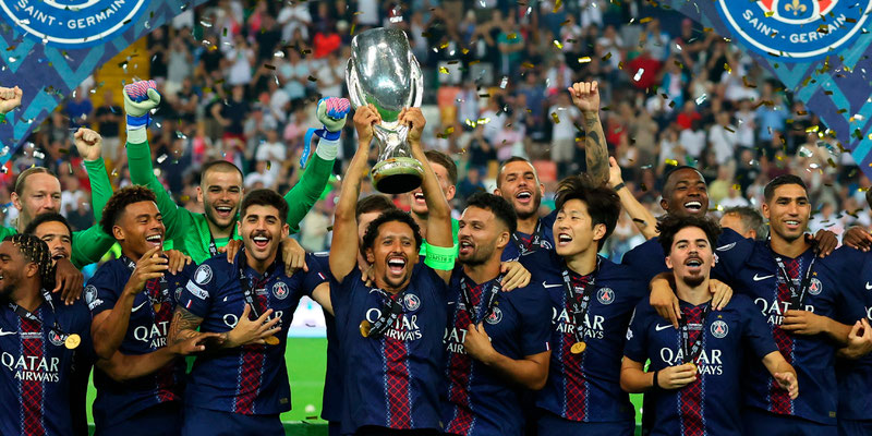 Willian Pacho súper campeón de Europa