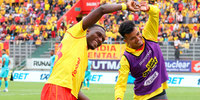 AUCAS VENCIÓ 1-0 A LIBERTAD Y SE MANTIENE EN LA PELEA POR LOS PRIMEROS LUGARES
