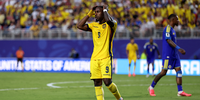 ECUADOR EMPATA Y SE COMPLICA EN EL MUNDIAL 2026
