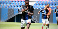 RIQUELME ANGULO LE DIO A IDV EL TRIUNFO 1-0 SOBRE DEPORTIVO CUENCA