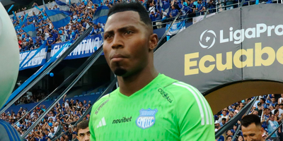 ¡Alarma en Emelec! Pedro Ortiz salió lesionado