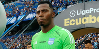 ¡Alarma en Emelec! Pedro Ortiz salió lesionado