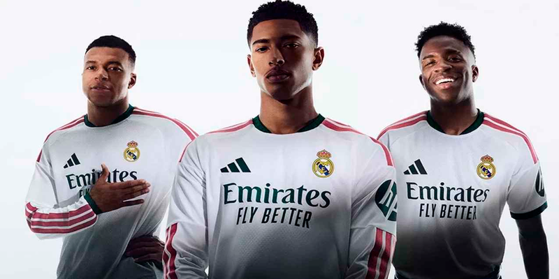 ¡Ya es oficial! El Real Madrid muestra la camiseta que lucirá la próxima temporada