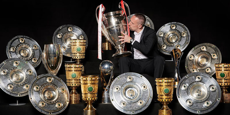 Se retira una leyenda, Franck Ribéry anunció el fin de su carrera futbolística