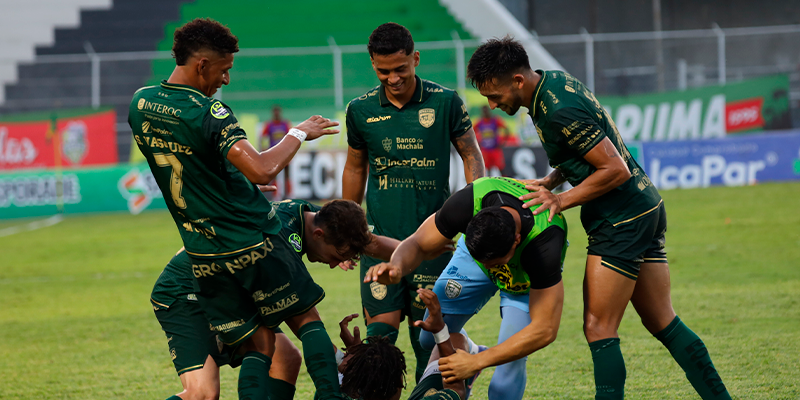 ORENSE REMONTÓ Y DERROTÓ A AUCAS EN MACHALA