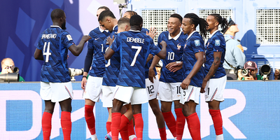 FRANCIA GOLEÓ A SUECIA Y AVANZÓ A OCTAVOS