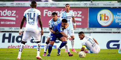 ¡REMONTADA CIUDADANA! GUAYAQUIL CITY LE DIO LA VUELTA A EMELEC CON UN HAT-TRICK DE DORREGARAY