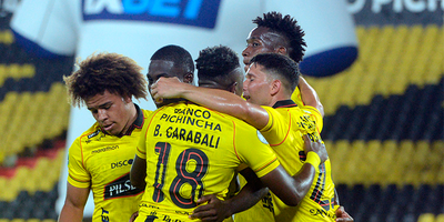 BARCELONA SC VUELVE A SONREÍR Y GOLEA A ORENSE EN EL MONUMENTAL