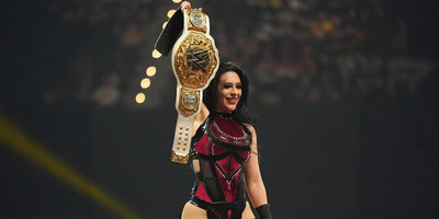 SUDAMÉRICA TIENE CAMPEONA MUNDIAL EN LA WWE