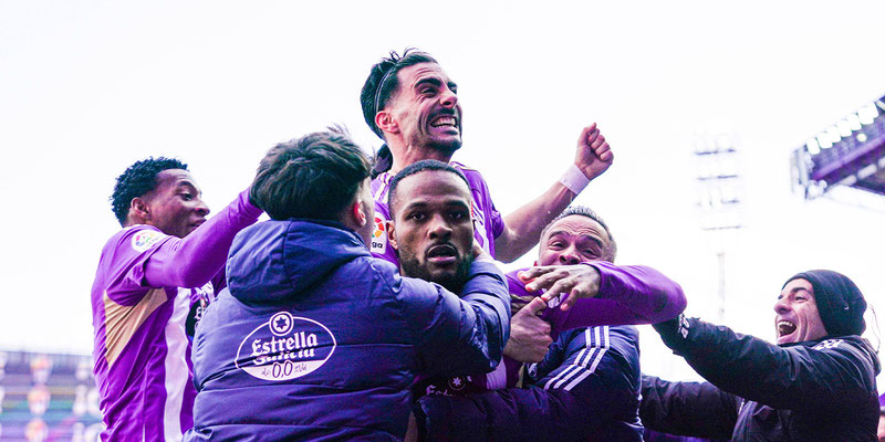 Con Gonzalo Plata en cancha, Valladolid ganó sobre la hora
