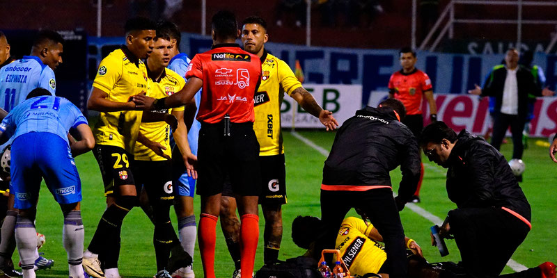 ¡PESADILLA AMBATEÑA PARA EL ÍDOLO!