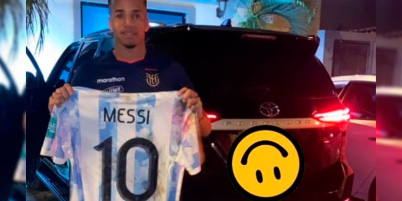 ¡Se llevó la camiseta de Messi!