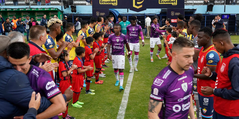 Copa Ecuador espera su segundo finalista
