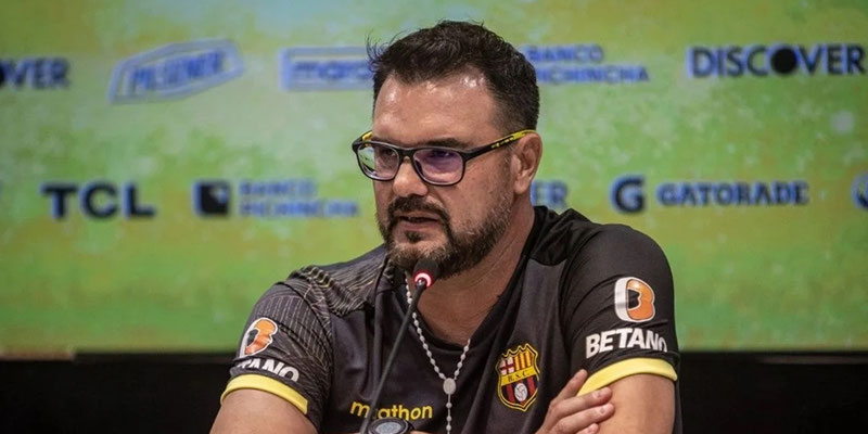 Pablo Trobbiani asume como nuevo director técnico de Barcelona SC hasta finales de 2026