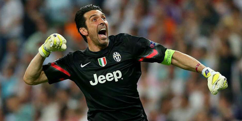 Buffon se despide de la Juventus con la Copa