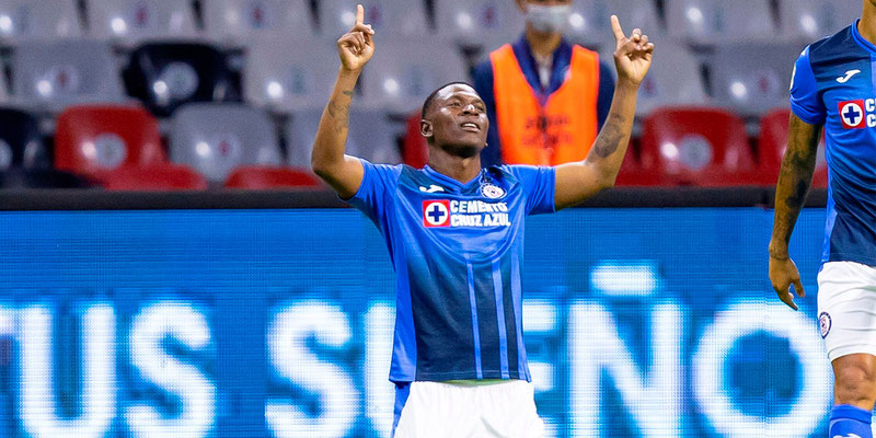 'Cuco' Angulo imparable en México
