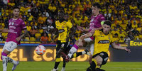 Batalla por la clasificación: Independiente vs Barcelona.