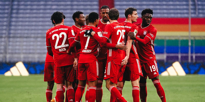 Bayern Munich goleó al Hoffenheim de local