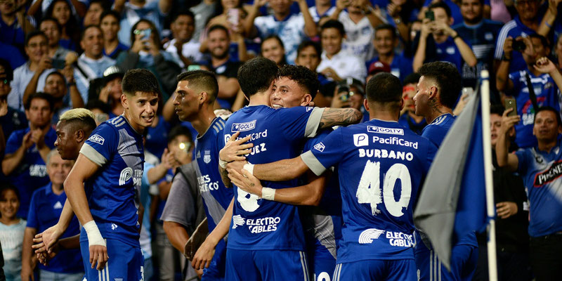 Emelec debuta en la Conmebol Sudamericana