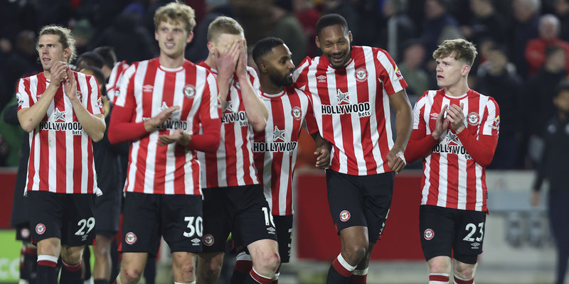 El Brentford venció al Liverpool