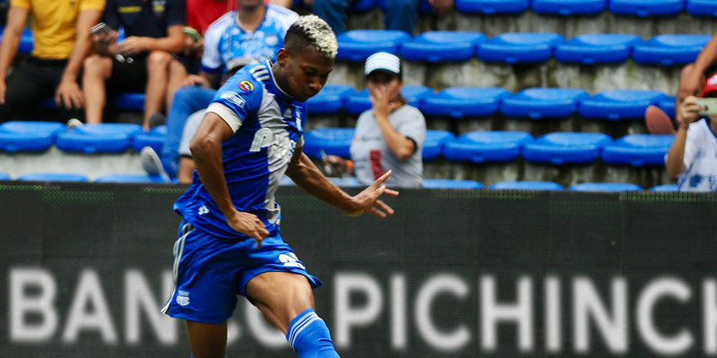 Emelec confirma la continuidad de Bryan Cabezas