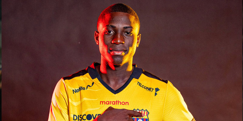 NUEVO JUVENIL CON CONTRATO PROFESIONAL EN BSC