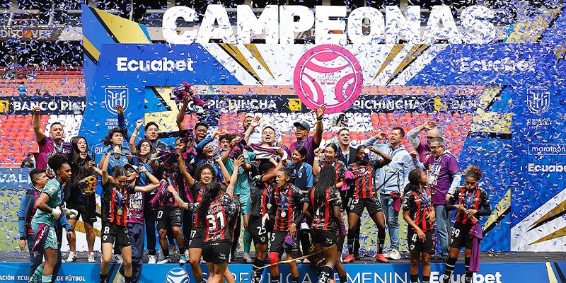 Dragonas IDV bicampeonas de la Superliga Femenina