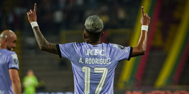 Los rayados triunfan en Colombia
