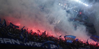 La Caldera Vuelve a Encenderse! Emelec Prepara Segunda Explosión Azul.