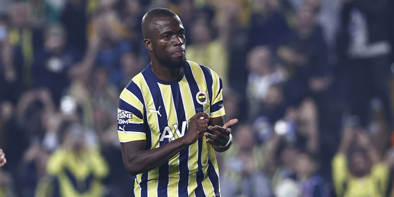 HAT-TRICK de Enner Valencia en la Superliga de Turquía