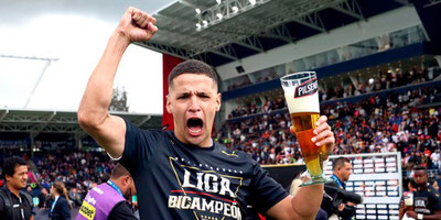 LDU se despidió de Alex Arce