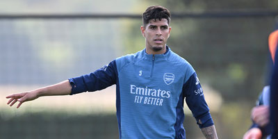 RECIÉN BAJADO DEL AVIÓN: PIERO ENTRENA EN ARSENAL