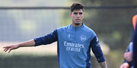 RECIÉN BAJADO DEL AVIÓN: PIERO ENTRENA EN ARSENAL