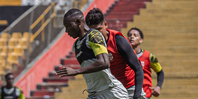 JANNER COROZO POSIBLE BAJA CONTRA ORENSE