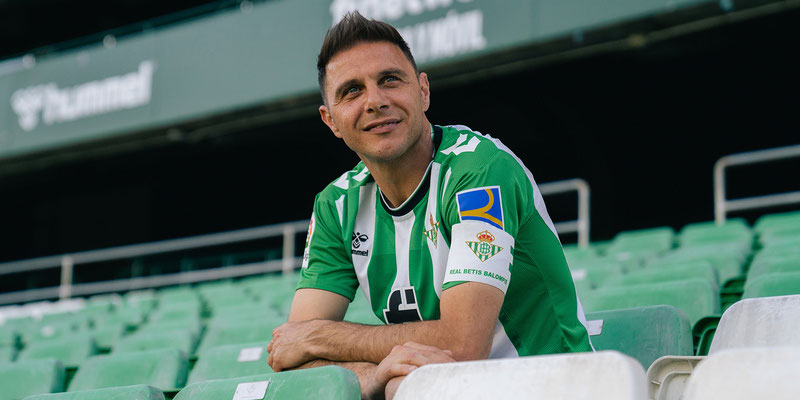 Joaquín anuncia su retiro del fútbol